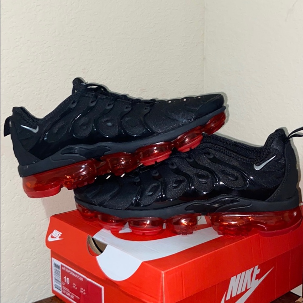 Nike Air VaporMax Plus